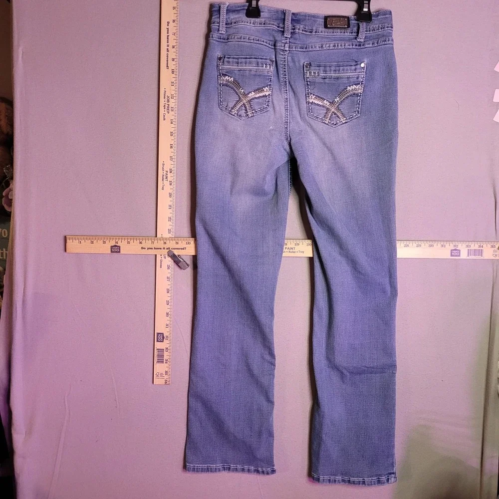 Earl Jean Womens 6AVG Light Wash Bootcut Denim Jeans Stretch Embroidered Pockets